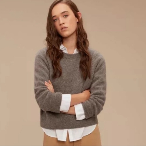 Aritzia Sweaters - Aritzia Community Madras Pullover Sweater size XS Yak Wool